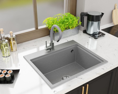 comfort_00_l_grey_metallic_kitchen_v1_closeup.jpg
